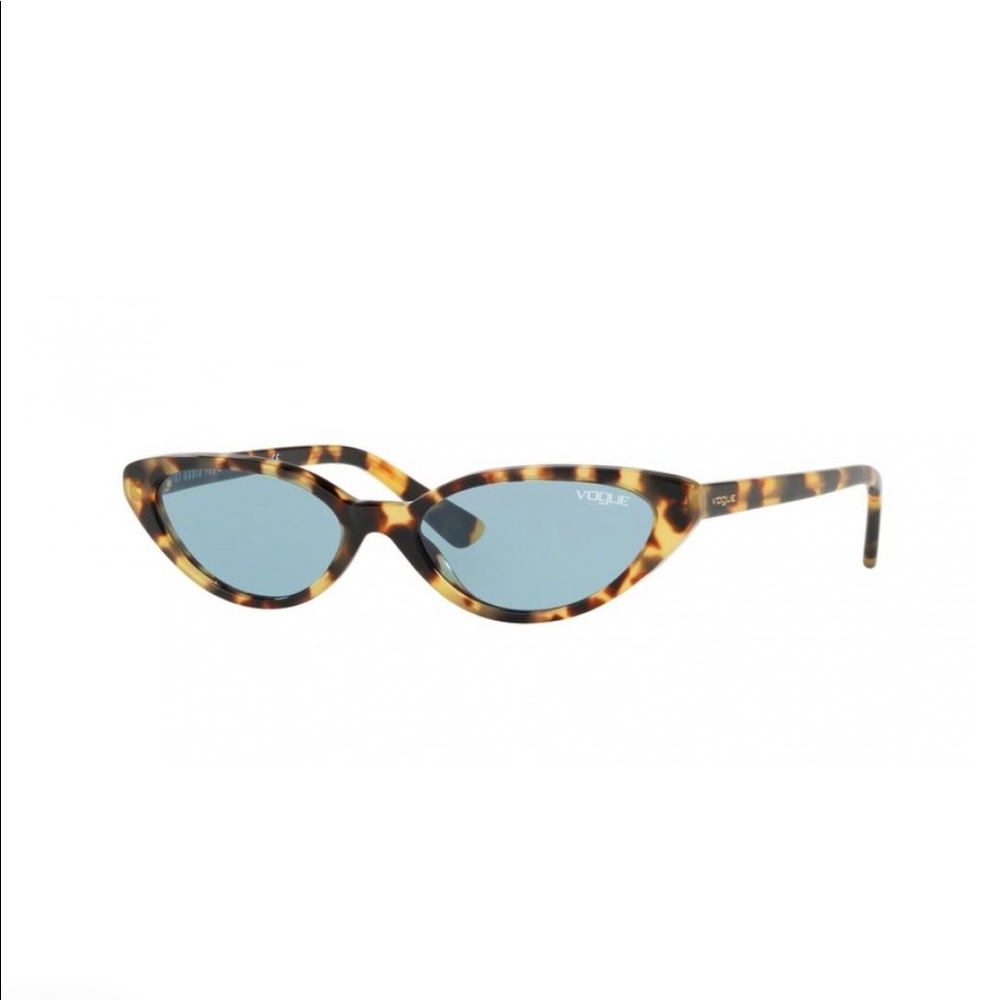 Vogue x Gigi Hadid Eyewear